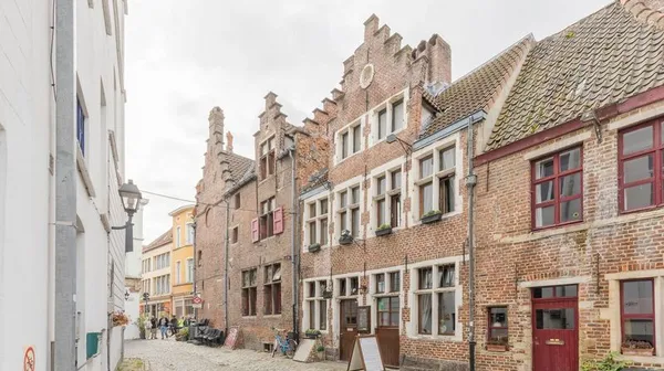 1726046138-Omgeving 1